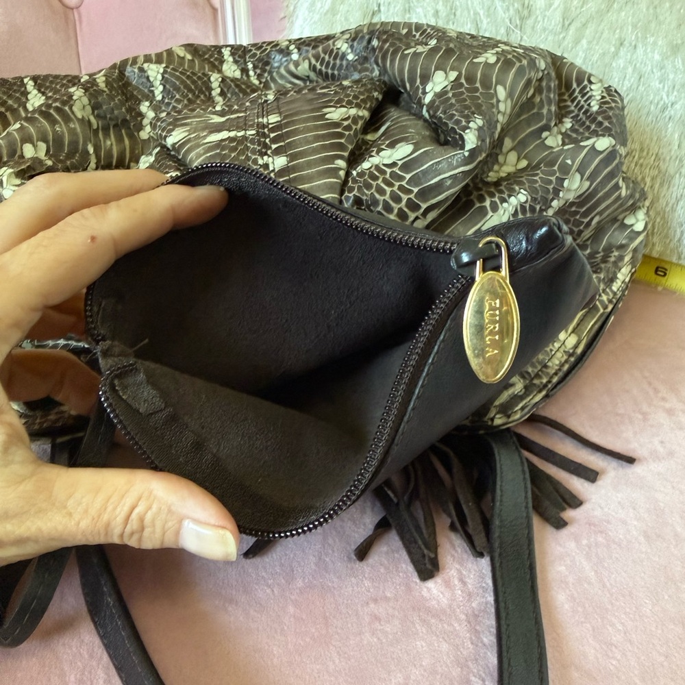 💯 Auth FURLA Snakeskin Leather Hobo Shoulder Bag w Brown Leather & Large Tassle - Picture 14 of 16